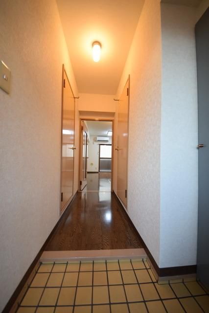 玄関　★お部屋探しは株式会社タウンハウジング東京まで★