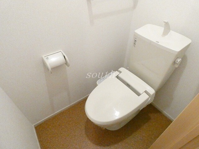 トイレ　ウォシュレット付きのトイレ