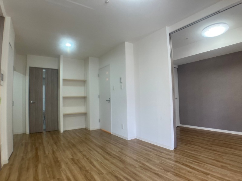 居室・リビング　広くてキレイなお部屋が広がっていて、充実した生活が送れそう。