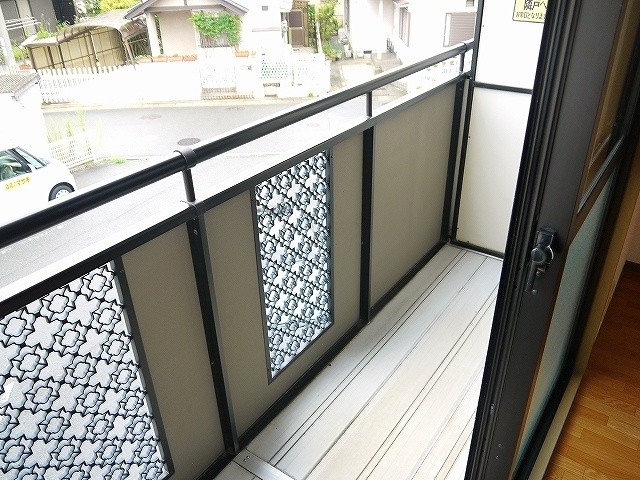 バルコニー　落ち着いた時間を過ごせるバルコニーです