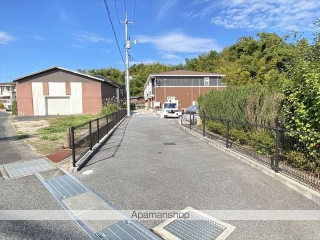 その他　前面道路（その他）まで0m
