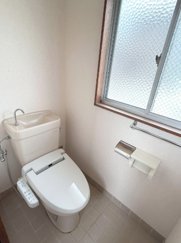 トイレ　シンプルで使いやすいトイレです