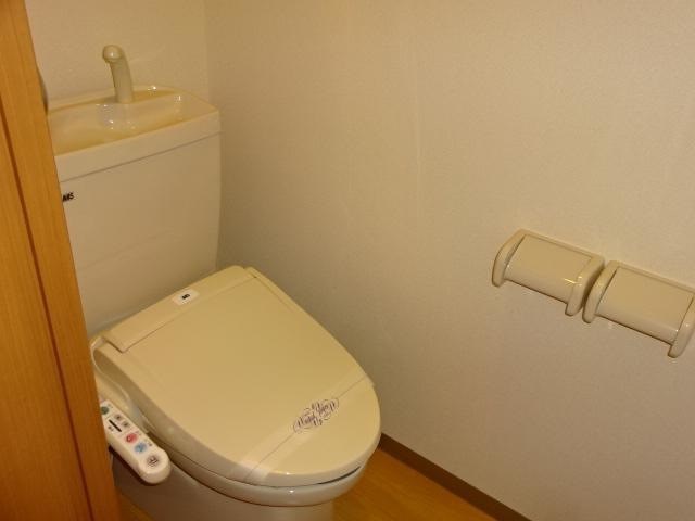 トイレ　別部屋参考写真