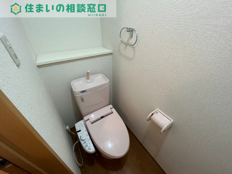 トイレ　同型