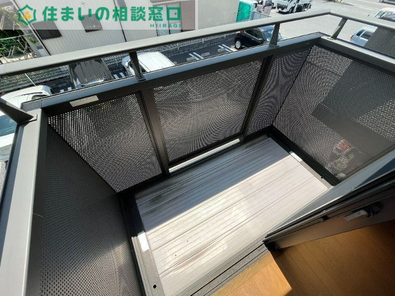 バルコニー　同型