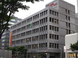 郵便局　京橋郵便局（郵便局）まで672m