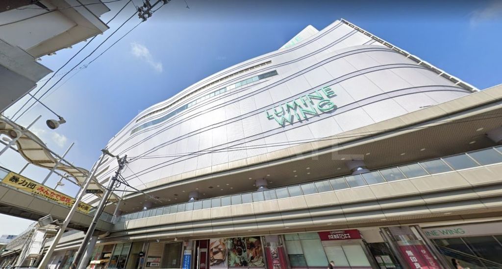 ショッピングセンター　靴下屋ルミネウィング大船店（ショッピングセンター）まで730m