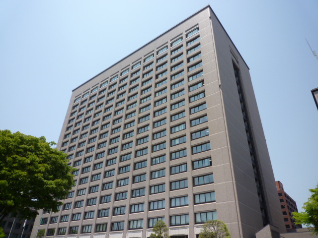 役所　宮城県庁（役所）まで400m