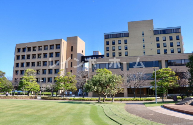 大学・短大　明海大学 浦安キャンパス（大学・短大）まで5245m