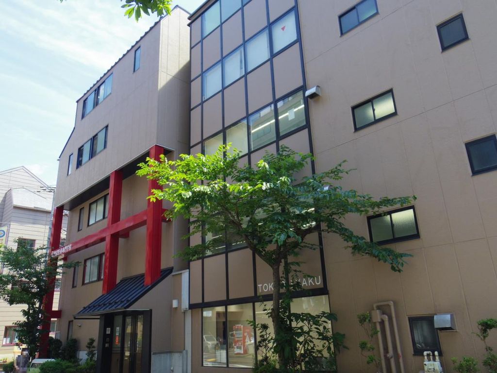 大学・短大　東京医薬専門学校（大学・短大）まで890m
