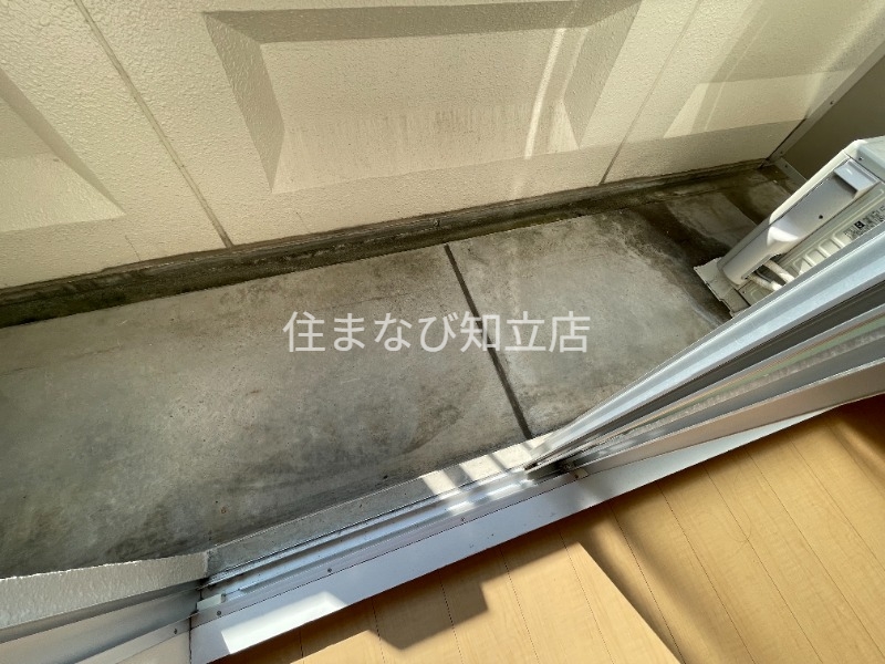 バルコニー　同型別部屋写真