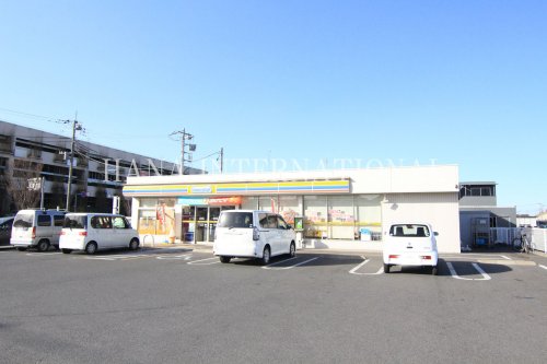 コンビニ　ミニストップ越谷レイクタウン東店（コンビニ）まで892m