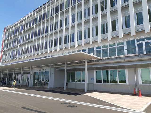 役所　柏原市役所（役所）まで856m