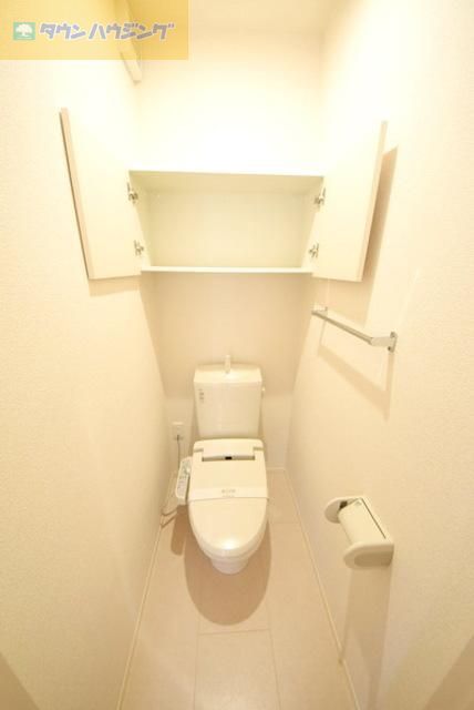 トイレ　清潔感のあるトイレ