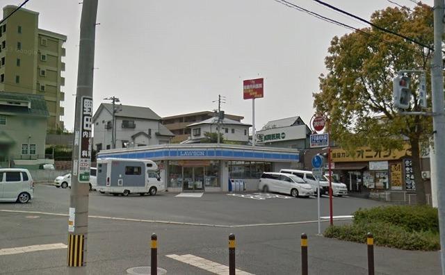 コンビニ　ローソン八幡医生ヶ丘店（コンビニ）まで1000m