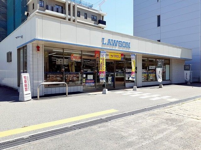 コンビニ　ローソンゆりのき通店（コンビニ）まで650m