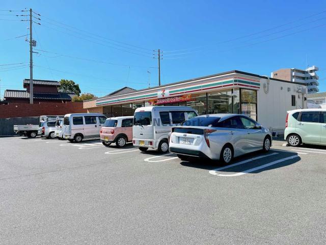 コンビニ　セブンイレブン宇部西中町店（コンビニ）まで362m