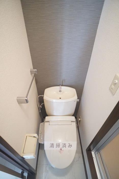 トイレ　☆温水洗浄便座付き☆