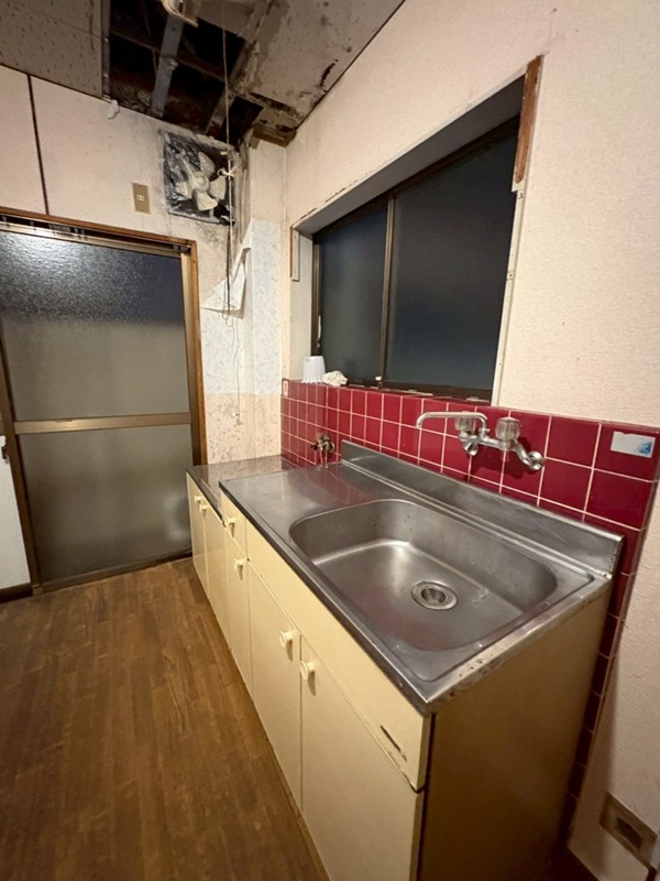 キッチン　反転別部屋参考写真