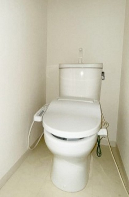 トイレ　別部屋同仕様タイプ