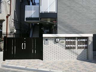 その他　オートロック完備
