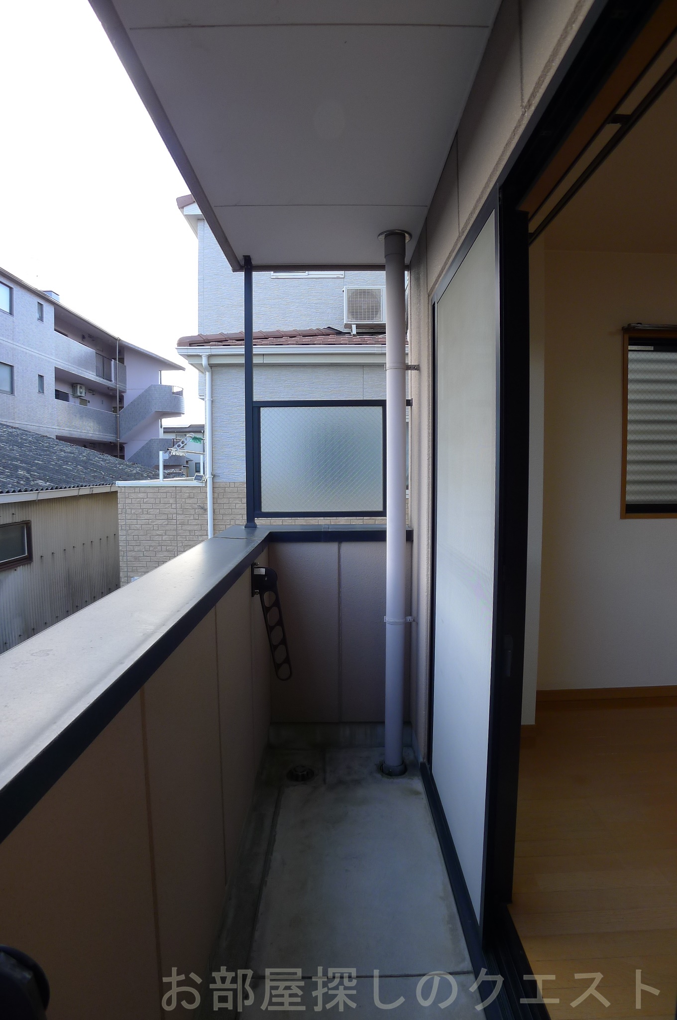 バルコニー　（写真は同仕様反転タイプ）