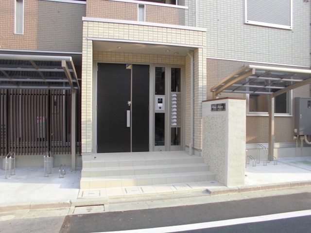 エントランス　エントランス