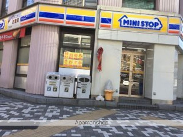 その他　【コンビニエンスストア】ミニストップ　神田錦町1丁目店（その他）まで291m