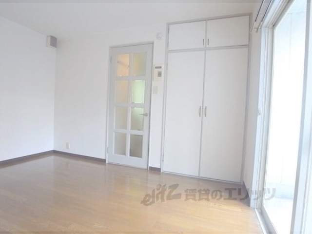 居室・リビング　居室