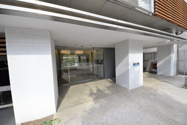 エントランス　★建物入口★