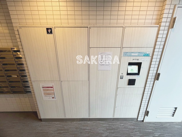 その他共有部分　外出の多い方でも安心の宅配ボックス付き♪