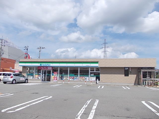 コンビニ　ファミリーマート金沢福久店（コンビニ）まで1000m