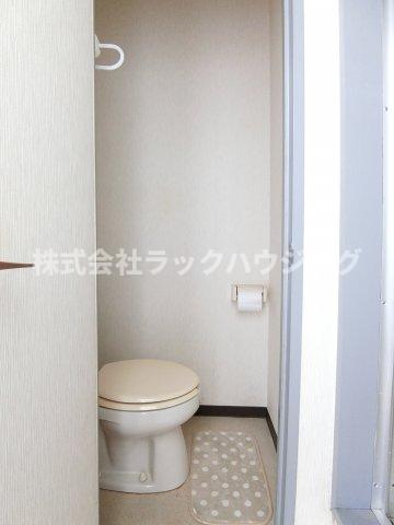 トイレ　※同仕様写真となります。