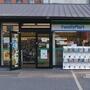 コンビニ　ファミリーマート天王寺公園茶臼山店（コンビニ）まで602m