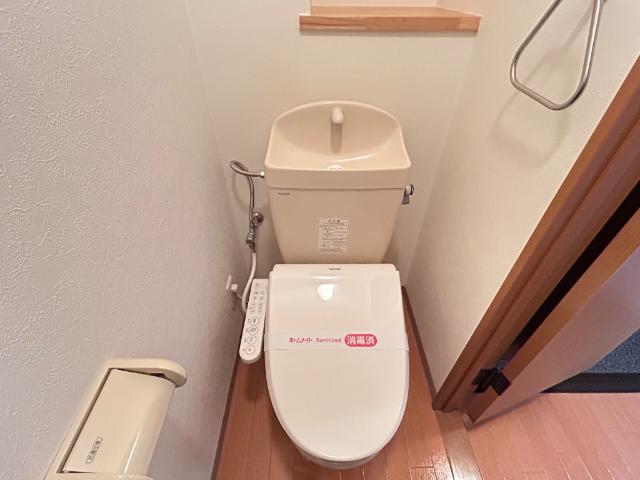 トイレ　シャワー付トイレ
