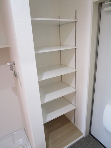 収納　毎日通る玄関はこちらです