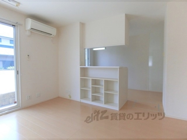 居室・リビング　リビング