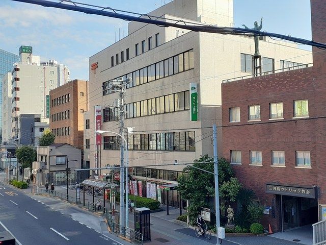 郵便局　荒川郵便局（郵便局）まで133m