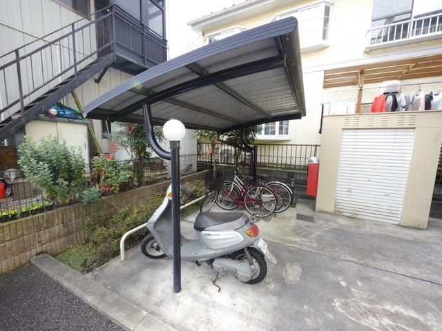 その他共有部分　★敷地内屋根付き駐輪場です★