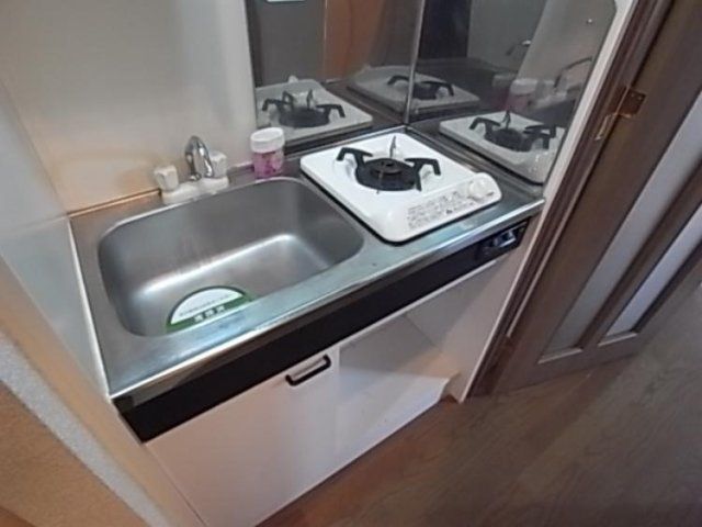 キッチン　※同タイプの別のお部屋です。