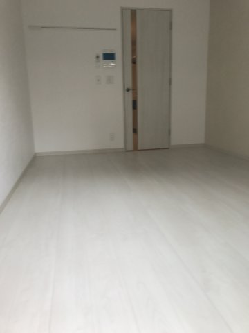 その他部屋・スペース　ゆったり過ごせる居間です