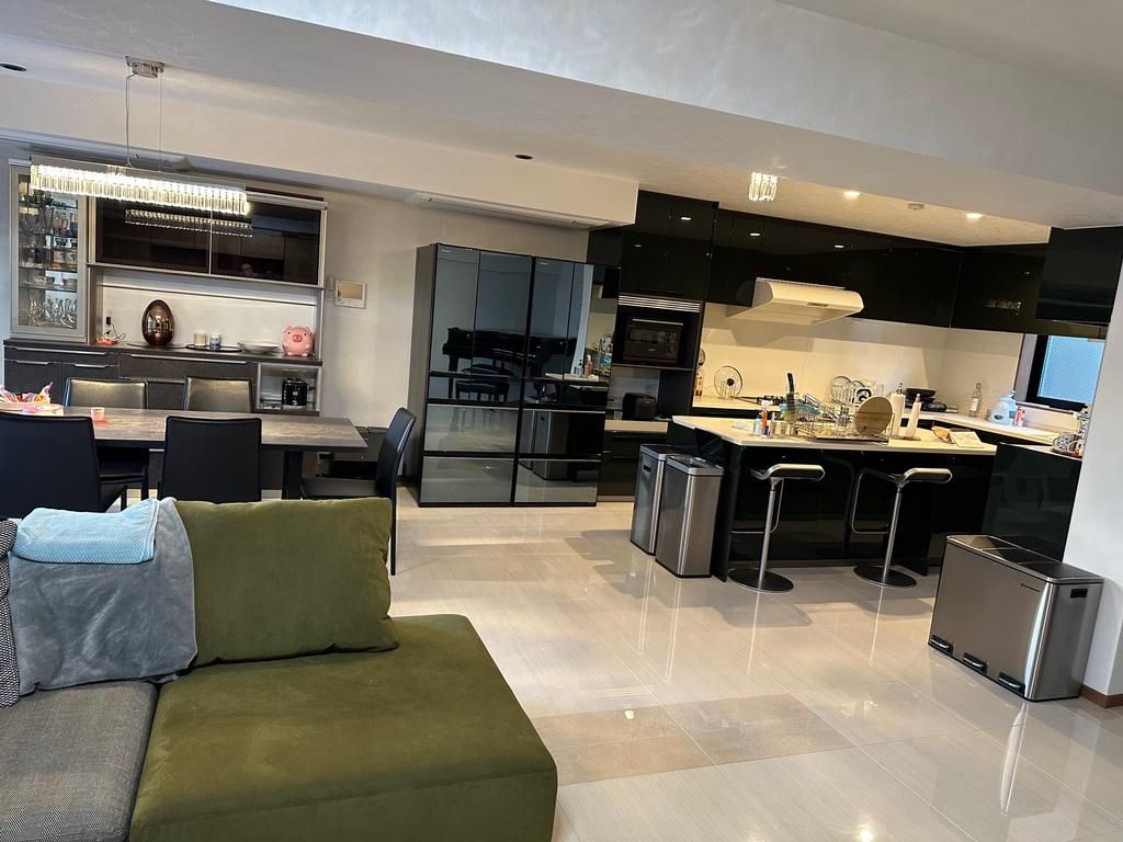 7LDK Apartment in Minato, Tokyo — photo 3 of 3