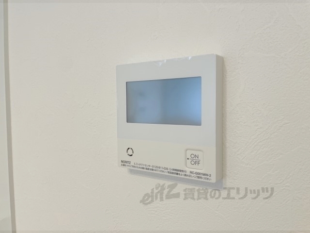 その他設備　給湯器リモコン