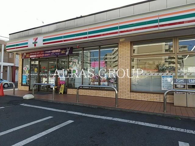 コンビニ　セブン-イレブン 葛飾鎌倉２丁目店（コンビニ）まで386m