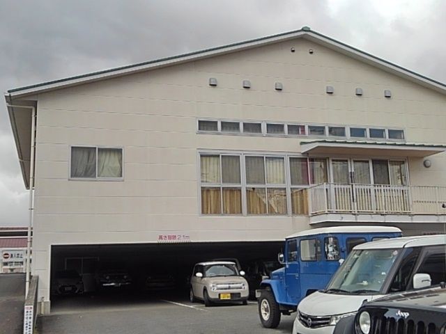 幼稚園・保育園　保育所鳥栖いづみ園（幼稚園・保育園）まで60m