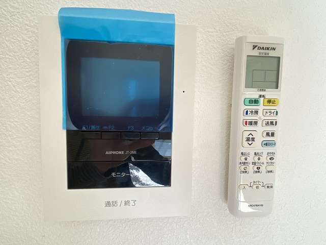 セキュリティ　急な来訪者も確認出来る　TVドアホン