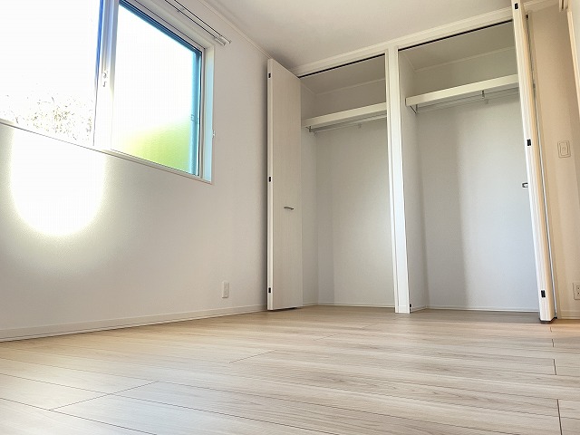 眺望　北側洋室　6.6帖　ベットルームに・・・