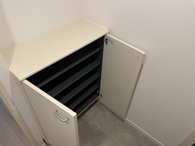 玄関　シューズBOX