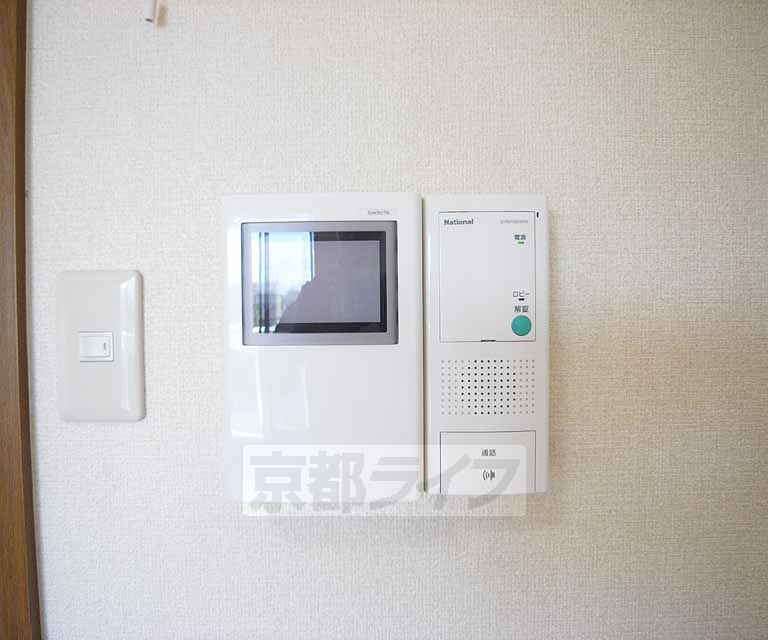 セキュリティ　モニター付きで安心です。