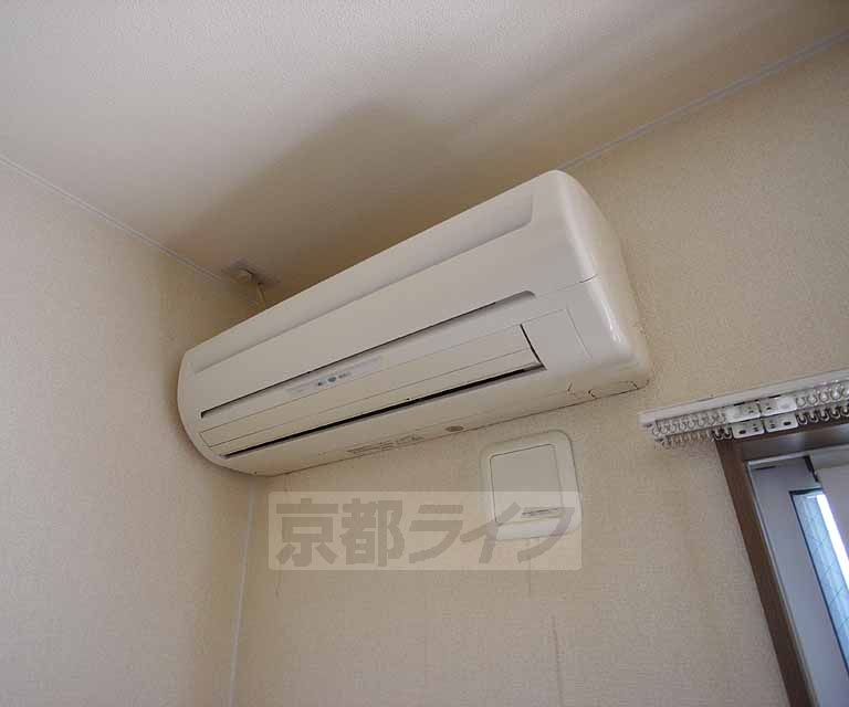 その他設備　エアコンあります。